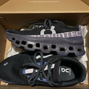 On Running  Cloudmonster Black, Blue & Grey Tennis Shoe Sneakers ONLY WORN ONCE